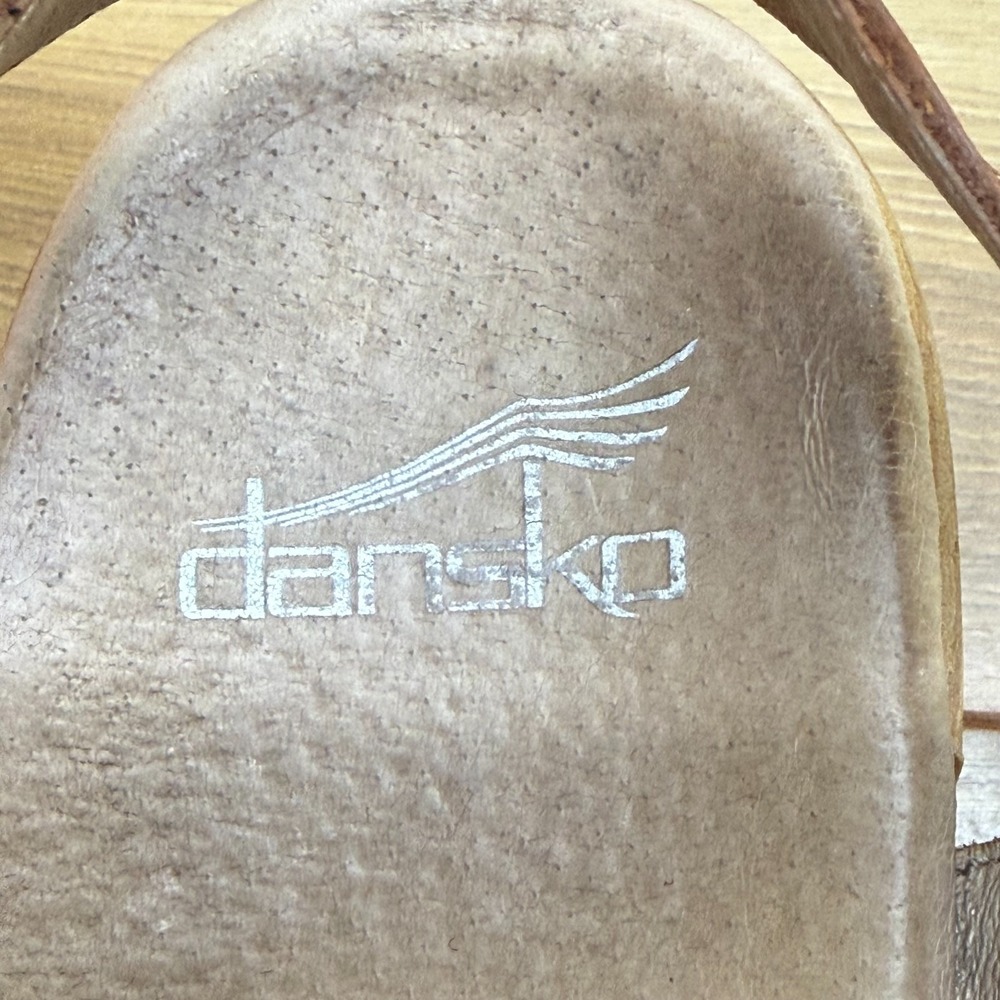 Dansko Milly Fisherman Clog Sandals Womens 9 EU 39 Cognac Leather Cottagecore - Picture 11 of 11